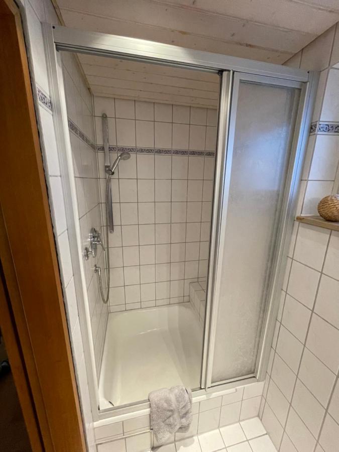 2-Zimmer-Nichtraucher-Ferienwohnung Strobel Tuebingen Ngoại thất bức ảnh